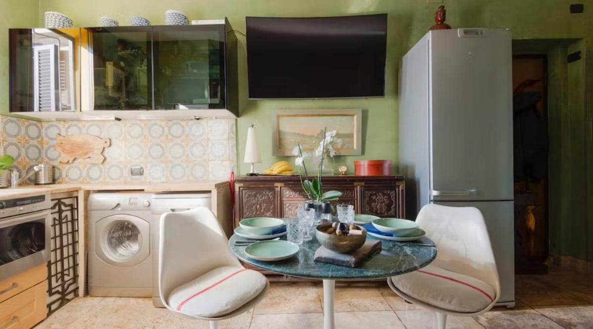 Terrarium Trastevere, Boutique With Terrace Apartment Rom
